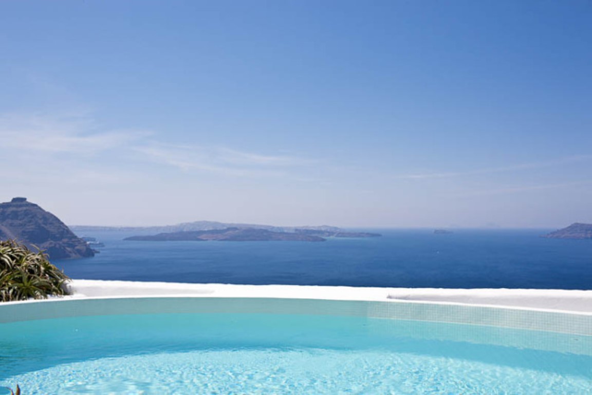 Casa em Santorini no blog Detalhes Magicos